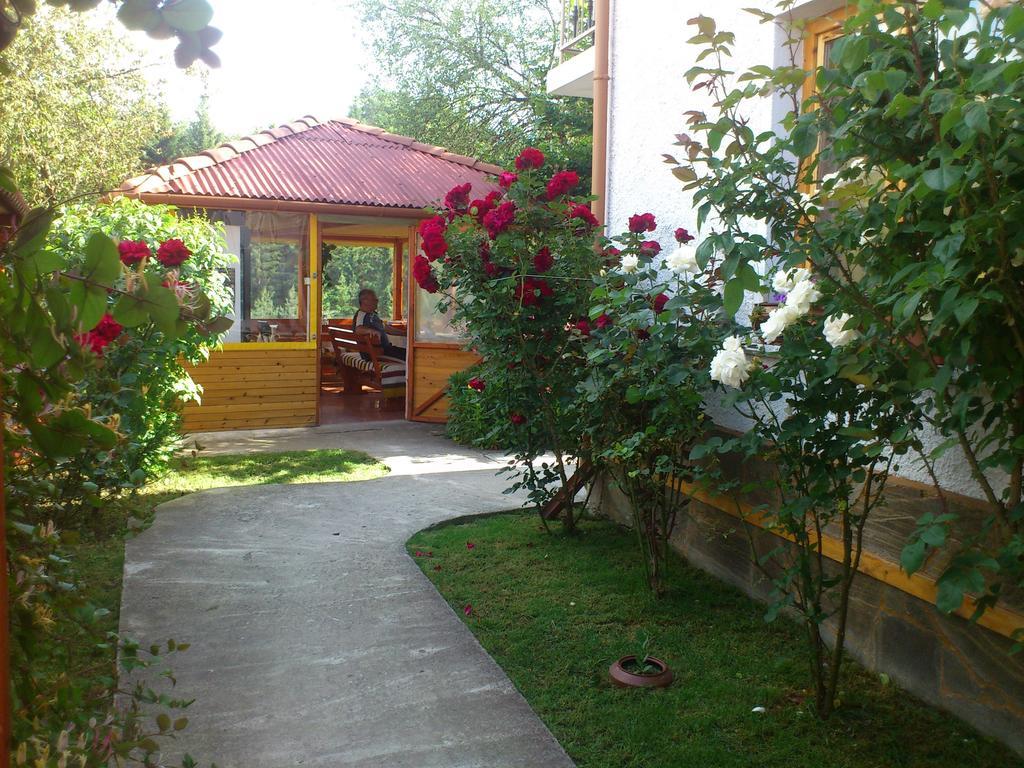 Guest House Stoletnika Jagodina Exteriör bild